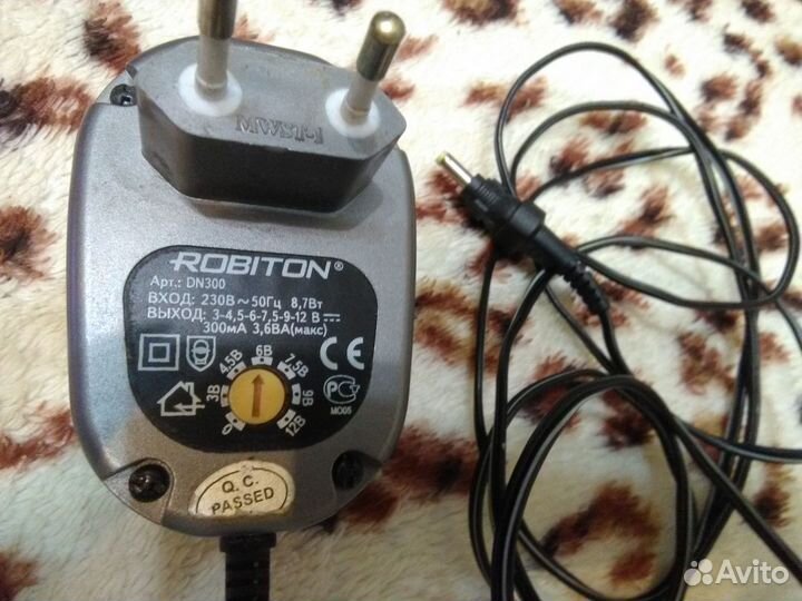 Блок питания адаптер рабочий Robiton DN 300