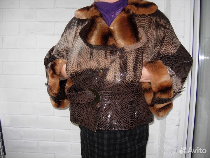 Женская одежда