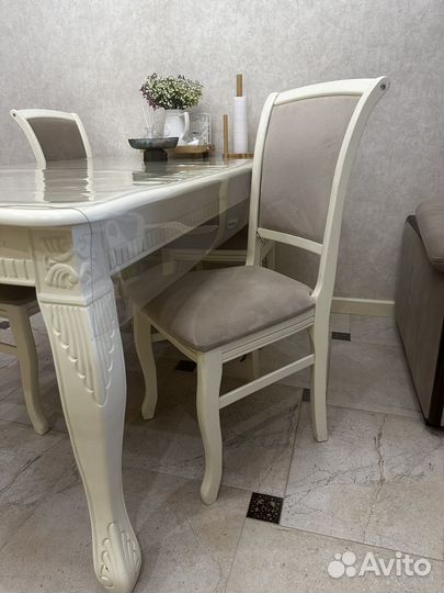 Стол обеденный деревянный со стульями