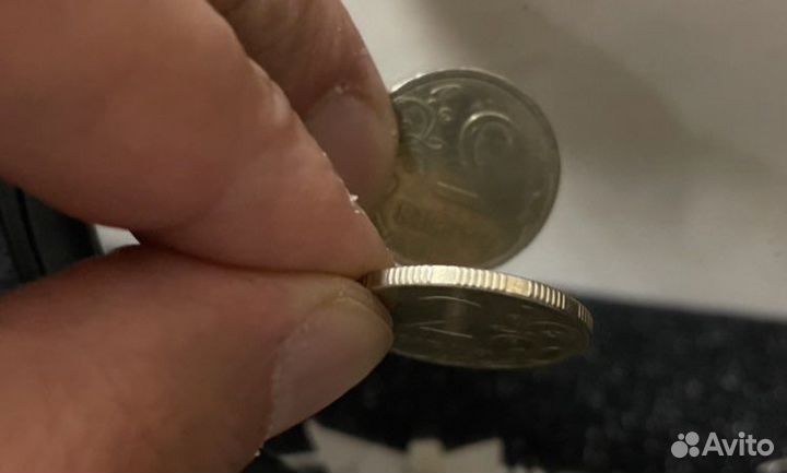 2 рублевая Монета с двумя реверсами (решками )