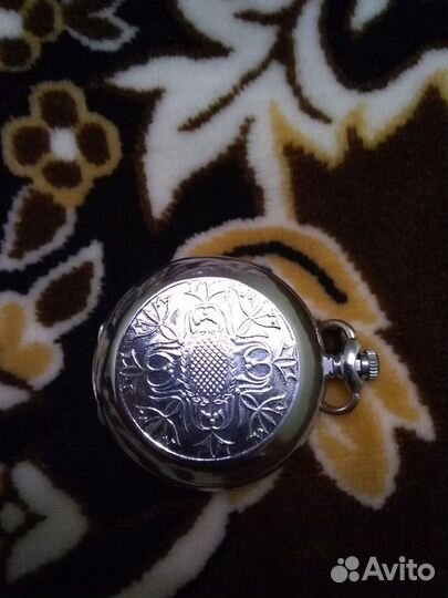 Часы карманные молния