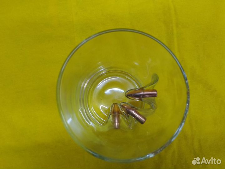 Стакан для виски с с 3-мя пулями