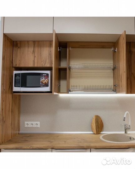 Кухня с подсветкой тренд 2025