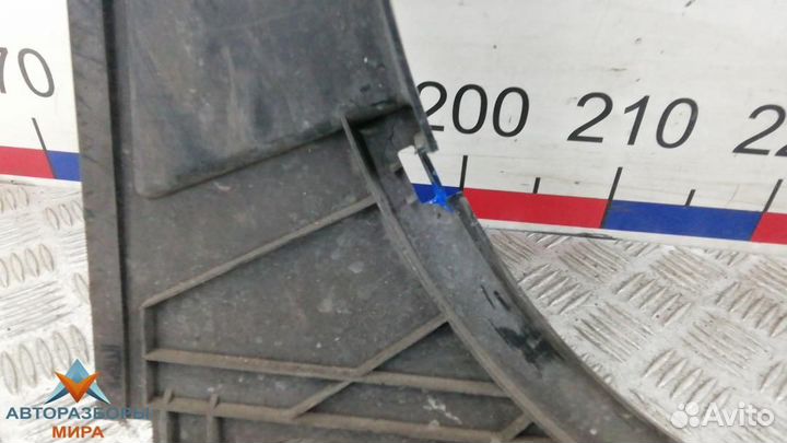 Диффузор вентилятора Ford Ranger 2 2006