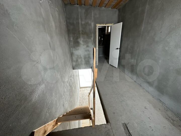 4-к. квартира, 180 м², 2/25 эт.