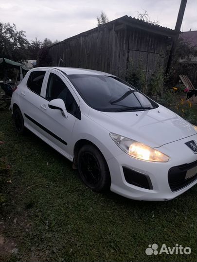 Peugeot 308 1.6 AT, 2011, 157 442 км