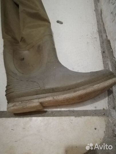 Водоотталкивающий комбинезон с сапогами