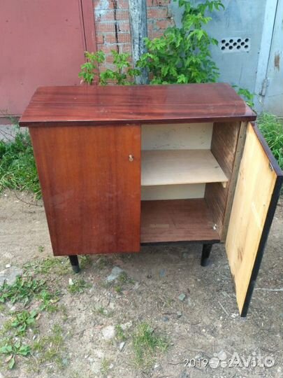 Тумбочки под обувь с 2мя дверками и полкой