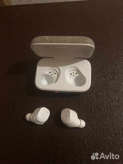 Беспроводные наушники Sennheiser met