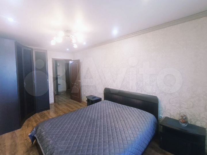 2-к. квартира, 60 м², 7/10 эт.
