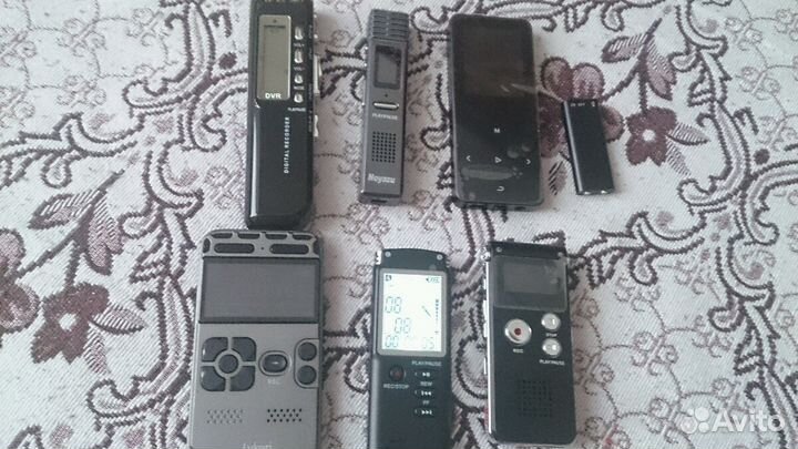 Диктофон новый hi-fi, 8-16 Гб