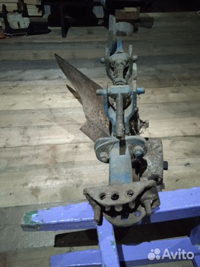 Конский плуг