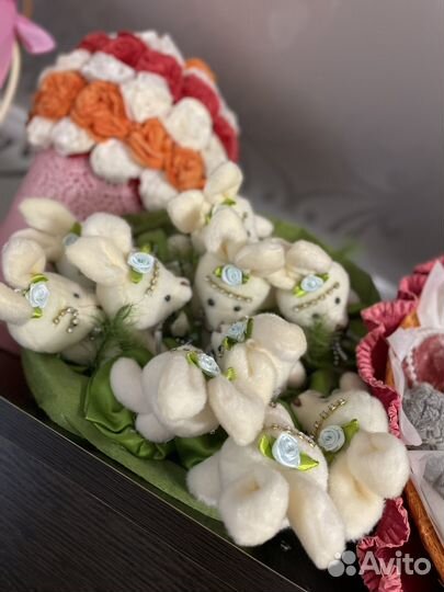 Букет из милых зайчиков