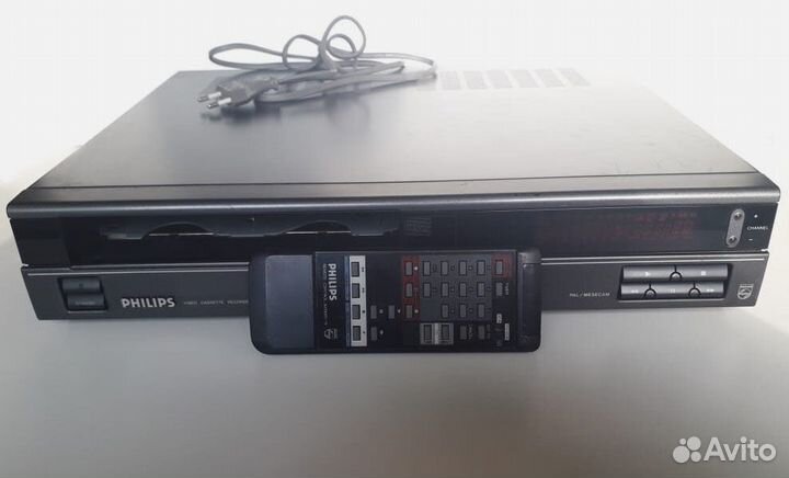 Видеомагнитофоны Philips VR6349 и Orson OV-9000