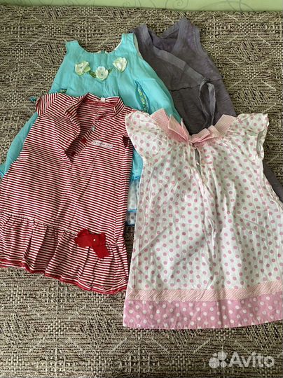 Одежда для девочек пакетом(1,5-4 г)и (140-146рост)
