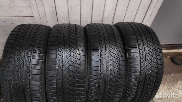 Continental ContiWinterContact TS 850 P 235/45 R17 94H