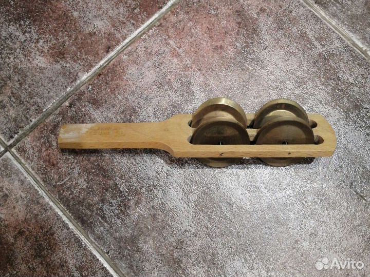 Музыкальный инструмент