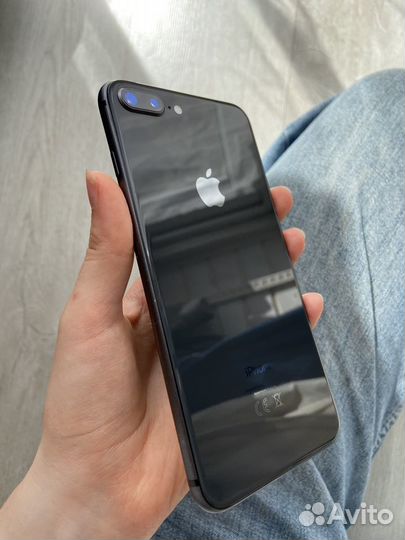 iPhone 8 Plus, 256 ГБ