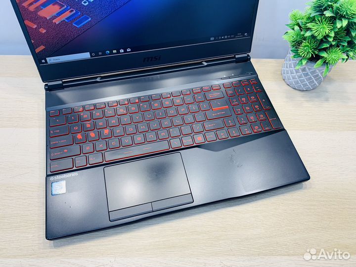 Игровой ноутбук MSI