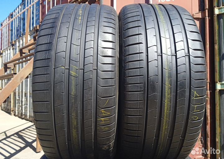 Pirelli P Zero PZ4 275/40 R20