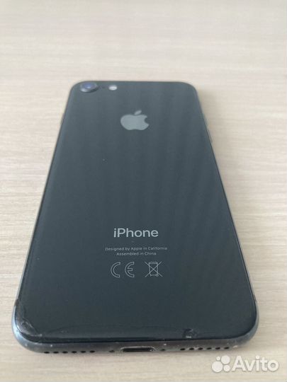 iPhone 8, 64 ГБ