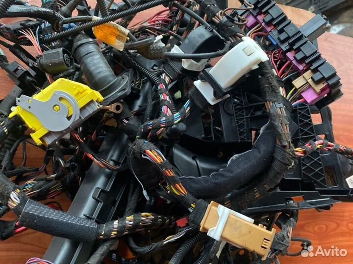 Проводка салона Skoda Octavia A5 BUD 2009