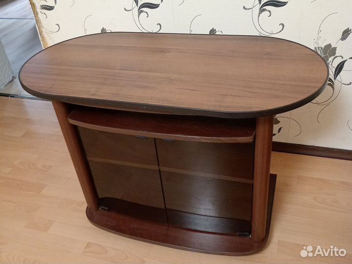 Тумба под телевизор