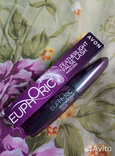 Тушь для ресниц синяя и чёрная