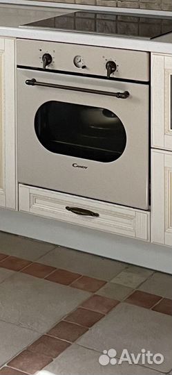 Встраиваемый духовой шкаф Candy