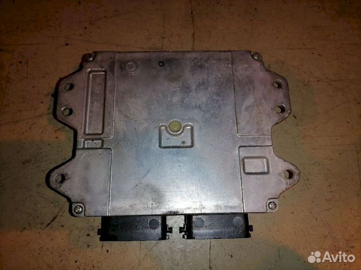 Блок управления двигателем LF-VE LFS5-18-881B Mazd