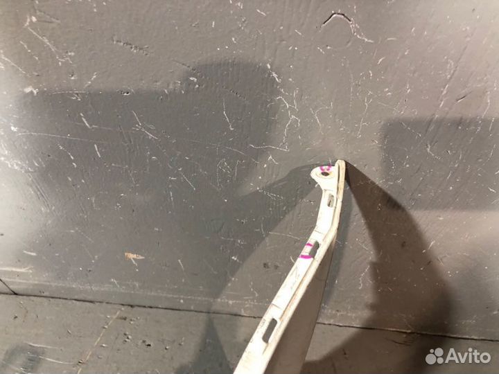 Бампер передний Volkswagen Polo 5