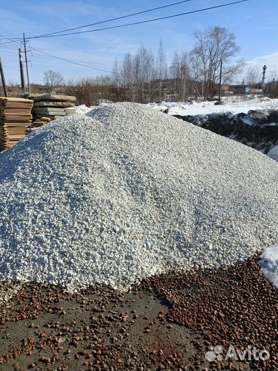 Крошка, щебень мраморный белый