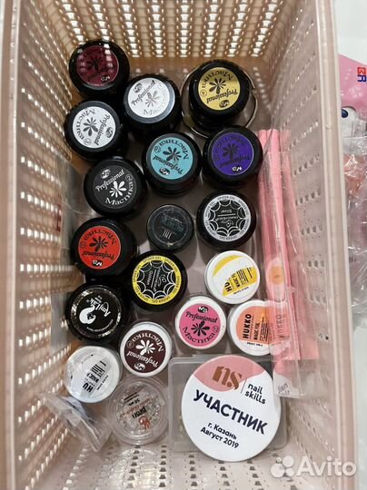 Продам все для маникюра