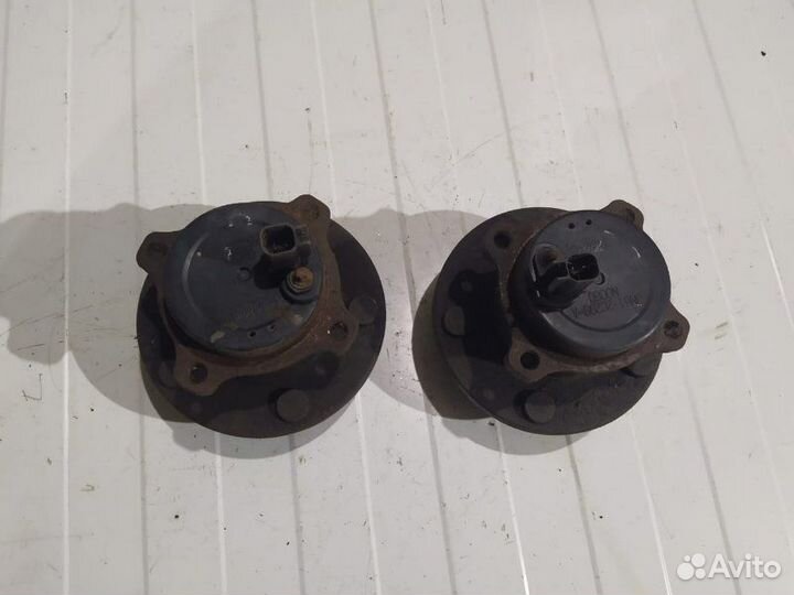 Ступица задняя Мазда 3 седан 2.0 2012