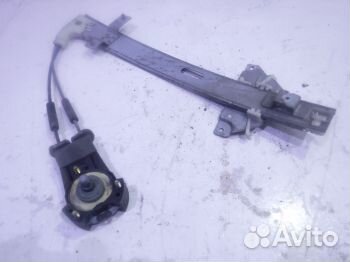 Стеклоподъемник механический передний правый