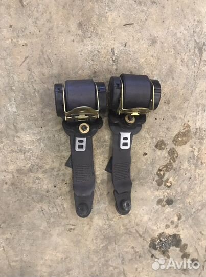Ремень безопасности задний Land Rover Freelander 1