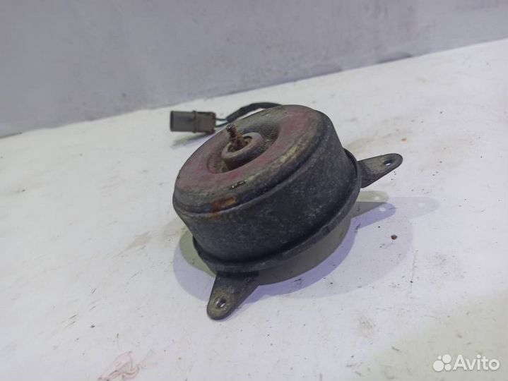 Моторчик вентилятора 45131FE000