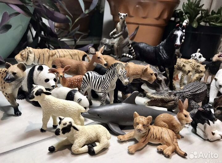 Фигурки животных Mojo 30 шт. коллекционные