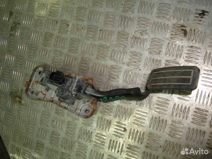 Педаль Land Rover Range Rover Sport