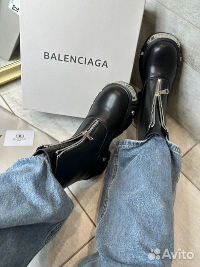 Сапоги Balenciaga