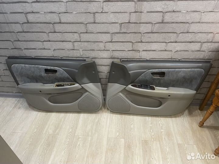 Дверные карты Toyota camry cracia 20