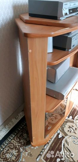 Тумба под телевизор