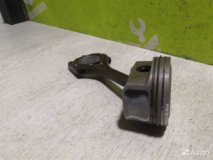 Поршень с шатуном Хендай i30 12-17