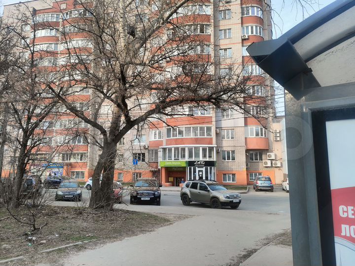 Свободного назначения, 70 м²