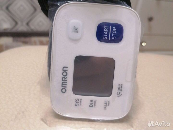 Тонометр автоматический на запястье