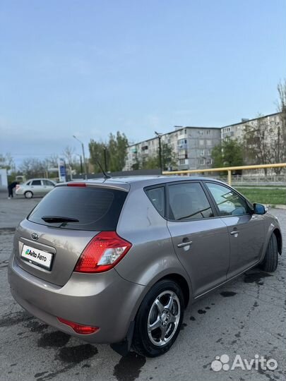 Kia Ceed 1.6 AT, 2010, 205 300 км