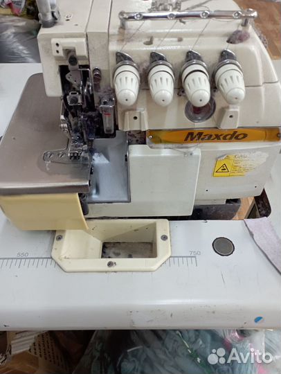 Швейная машинка оверлок бу