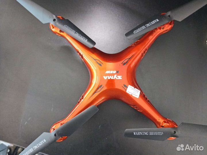 Квадрокоптер с камерой