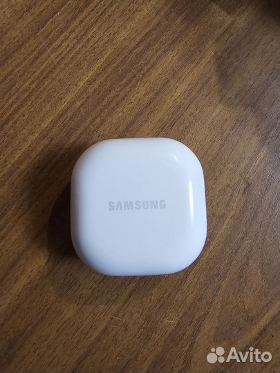 Samsung buds 2