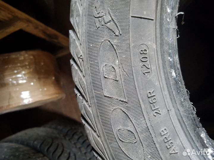 Goodyear UltraGrip Extreme 195/60 R15 88T